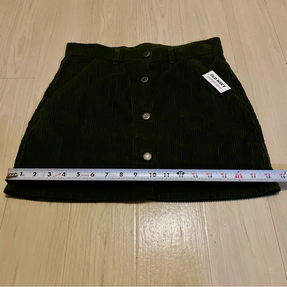 NWT Old Navy Corduroy Button-Front Mini Skirt in Dark Green Girls Size L(14 -16)